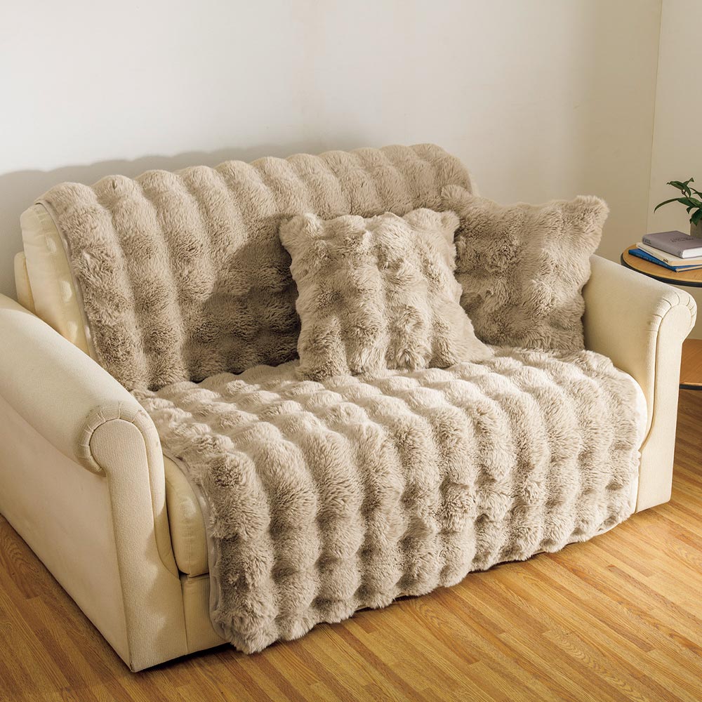 【最大8000円OFFクーポン 11月27日1：59迄】 ≪3人掛≫ Lapin Luxe/ラパンリュクス はっ水ファー調ソファカバーアームなし 人掛けソファーカバー ソファーカバー 615506