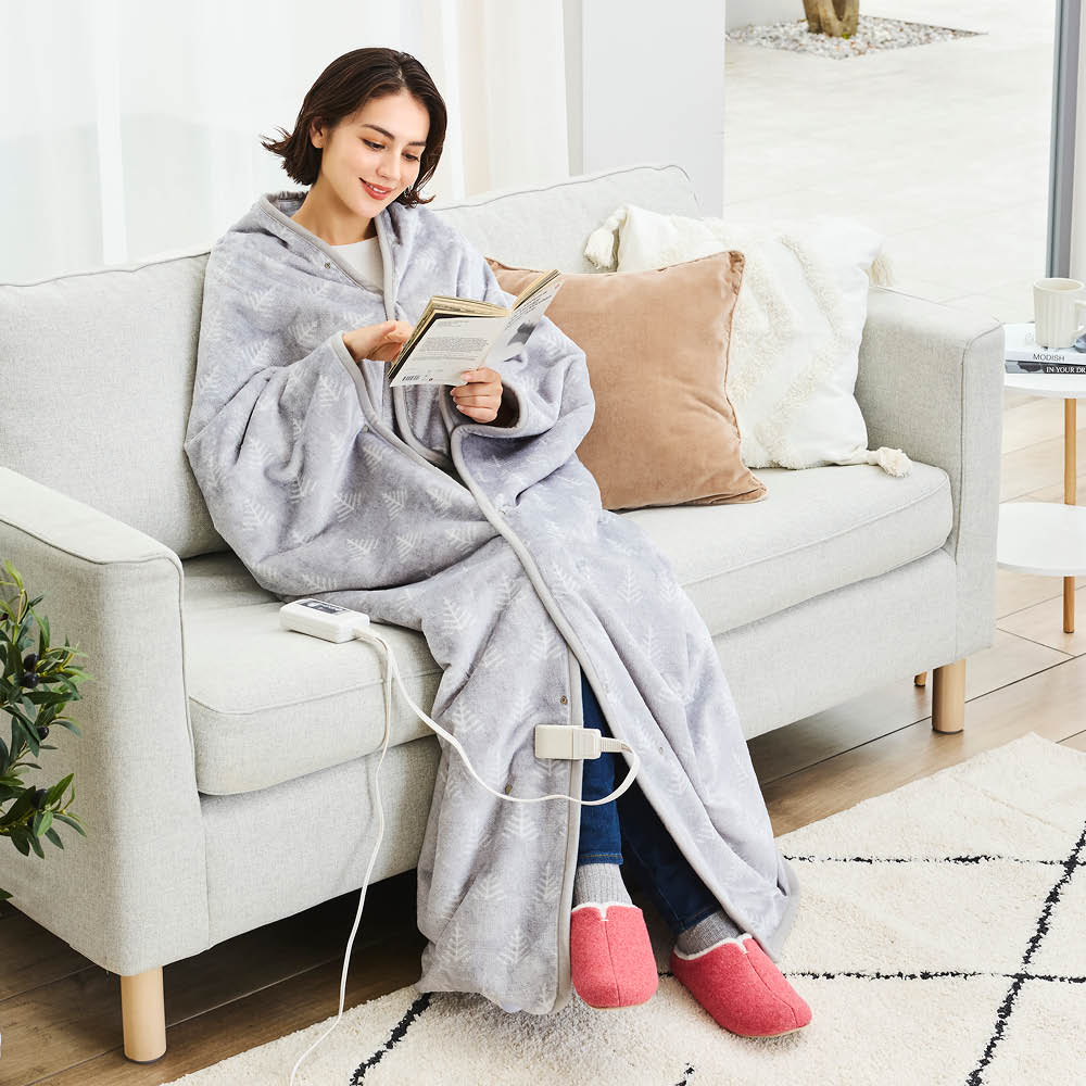 【クーポン配布 11月27日1：59迄】 ガウンのように着られるマルチブランケット 暖房器具 ヒーター 季節家電 生活家電 610204