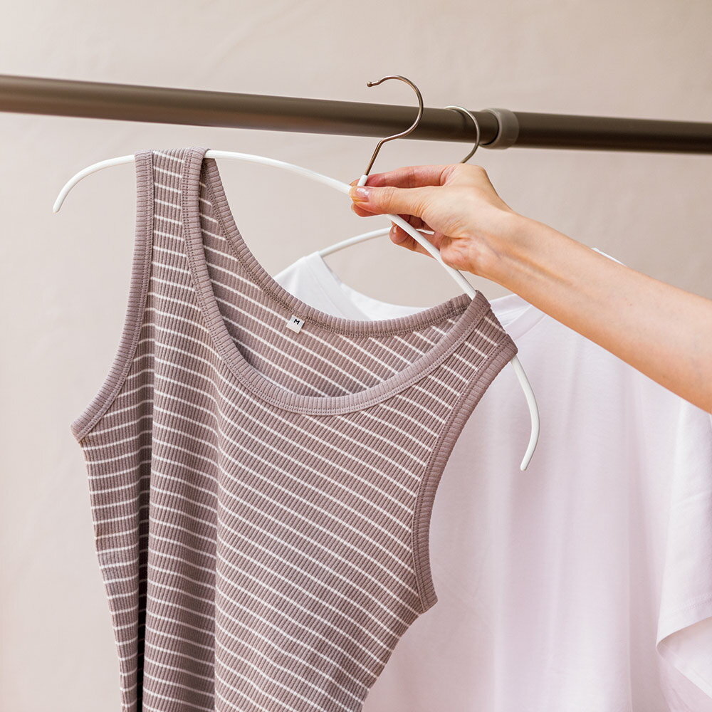 【クーポン最大5千円OFF】 ≪同色お得な60本組≫ MAWA洗濯ハンガー 人体スリムハンガー 出産 洗濯ハンガー ピンチハンガー 洗濯用品 物干し 61235D ＼LINE友だち登録でクーポン／