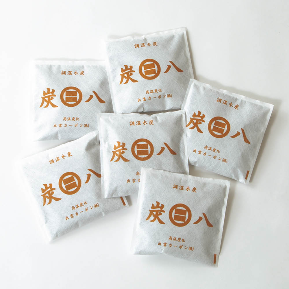 調湿木炭「出雲屋 炭八」 0.4リットル6個組 日用品 便利グッズ 生活雑貨 651104 ＼LINE友だち登録でクーポン／ dinos-11340951 ディノス楽天市場店 パッケージ画像