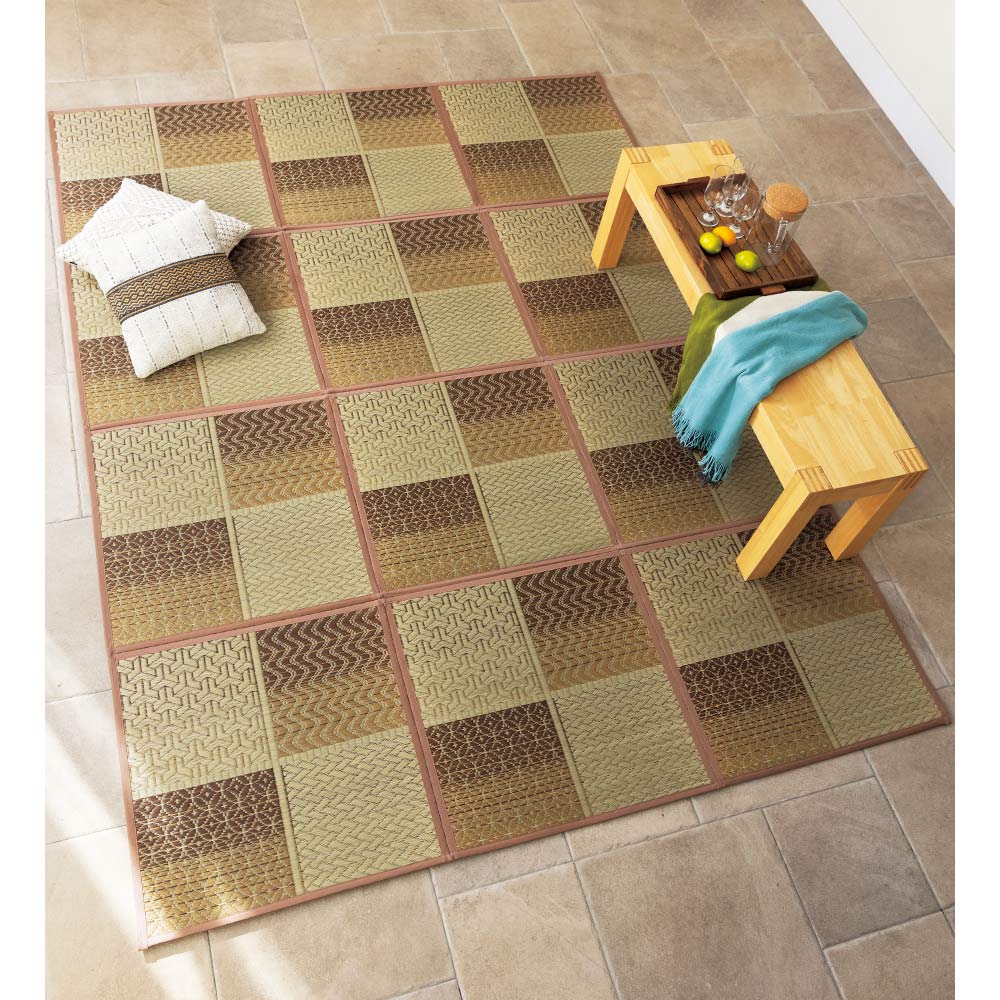 乐天商城 - 【クーポン配布 お買い物マラソン中】 ≪約133×200cm≫ 折りたためるい草ラグ 厚手裏付き（厚さ約9mm） カーペット ラグ マット 654484 ＼LINE友だち登録でクーポン／
