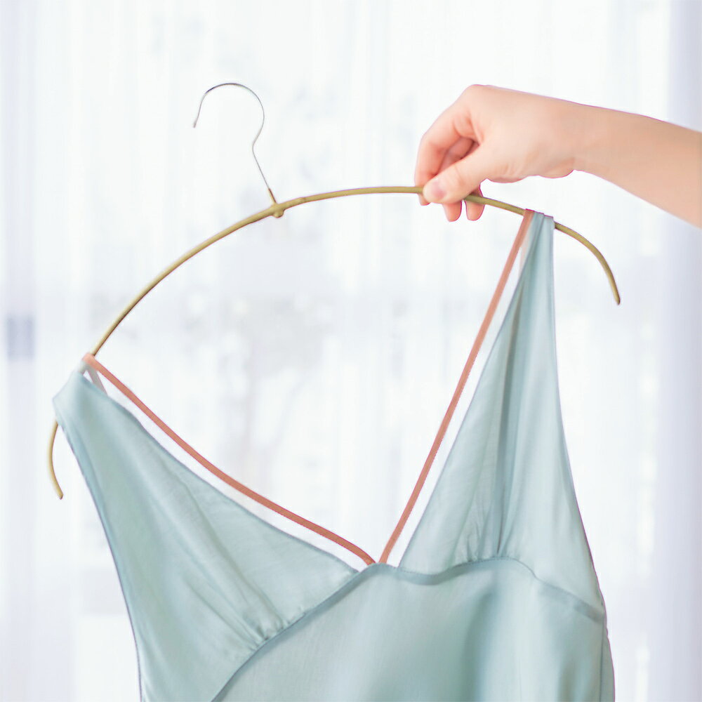 MAWA/マワ スリムハンガー100本組 衣類ハンガー スカート スラックスハンガー 衣類収納 KR0790 ＼LINE友だち登録でクーポン／