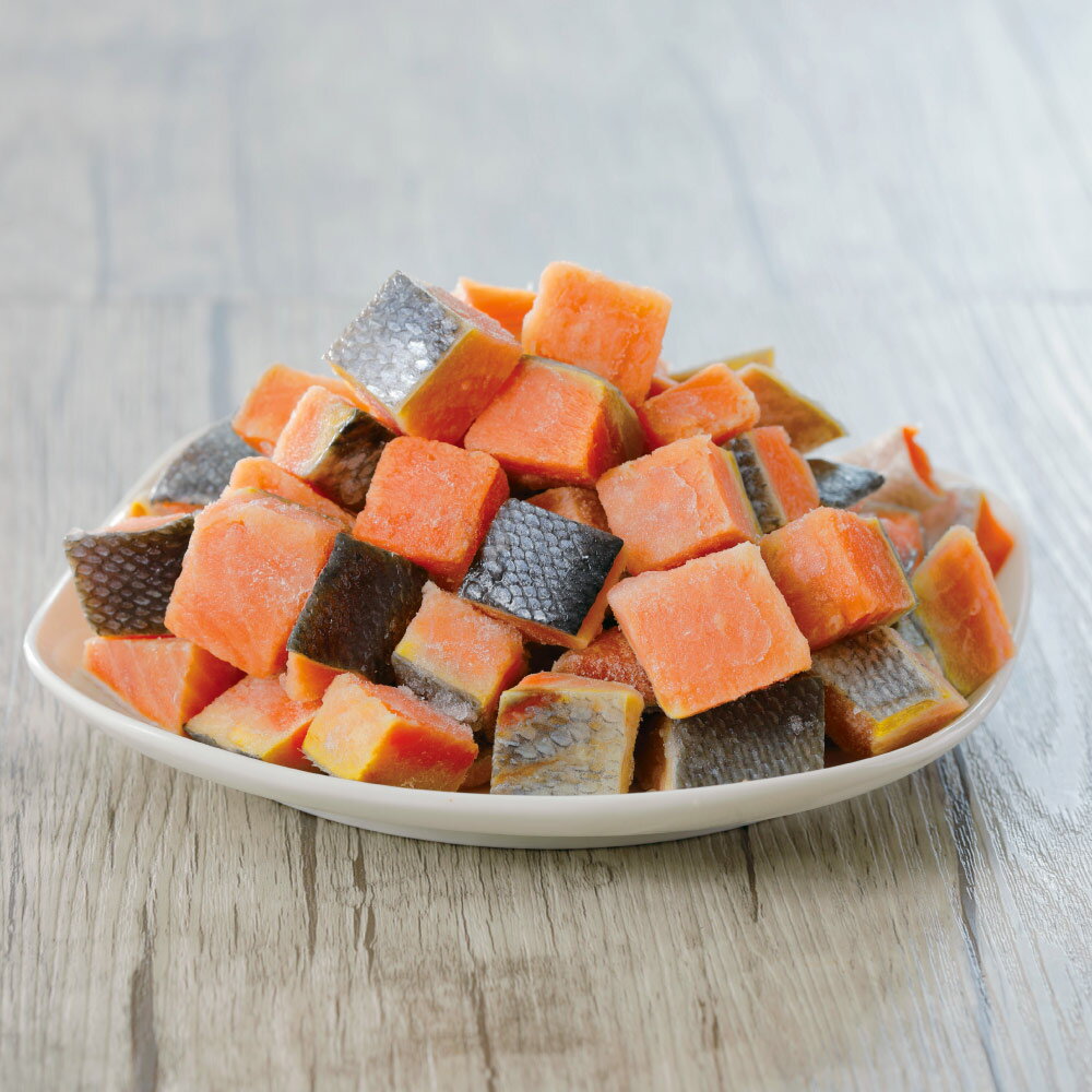 【クーポン10％OFF 11/15限定】 北海道産 秋鮭ダイスカット 500g×2袋 魚 海産 生鮮品 海産物 FK0916