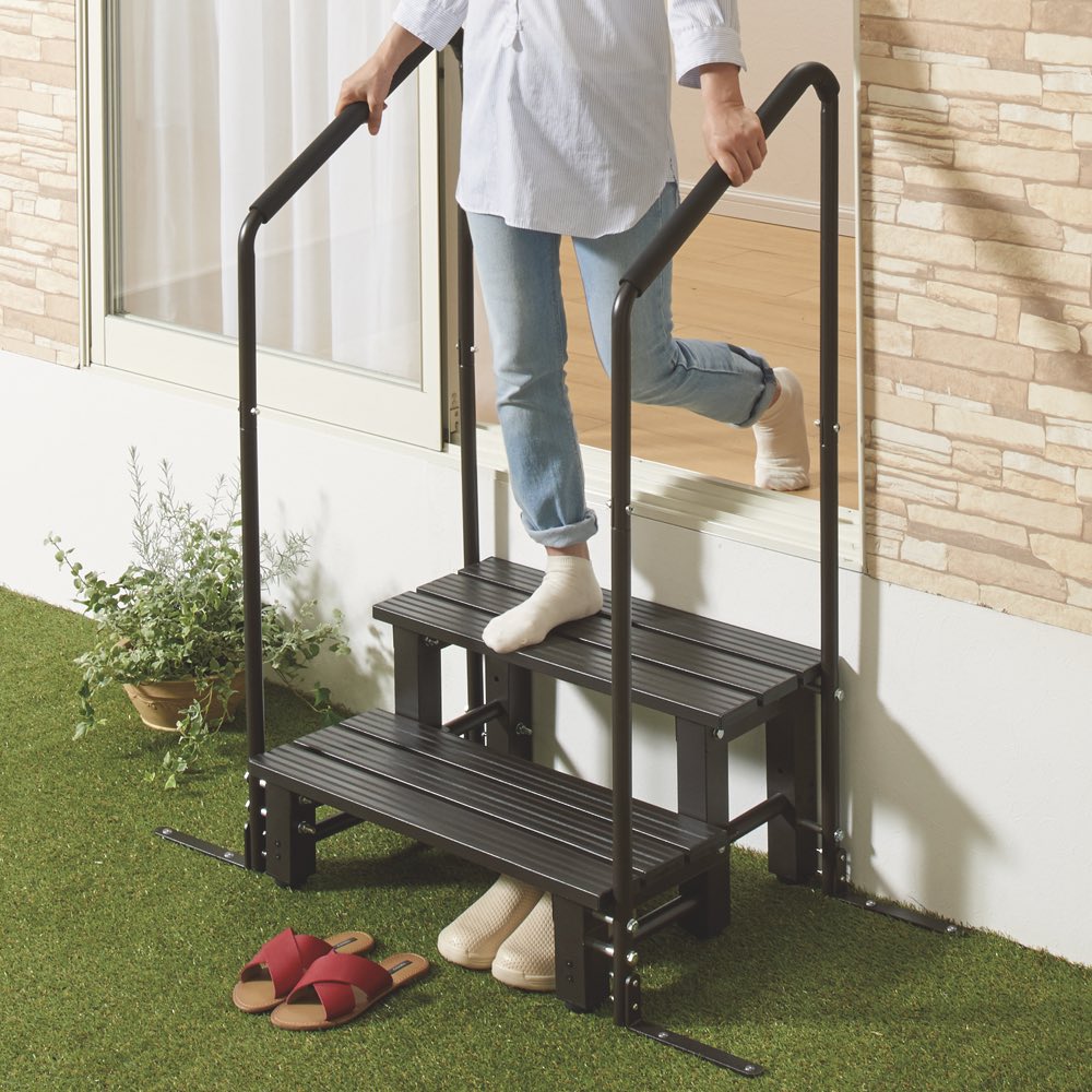 【クーポン10％OFF 12/26 1：59迄】 段差解消！手すり付き踏み台 手すり両側 ステップツール 生活雑貨 便利グッズ 633424