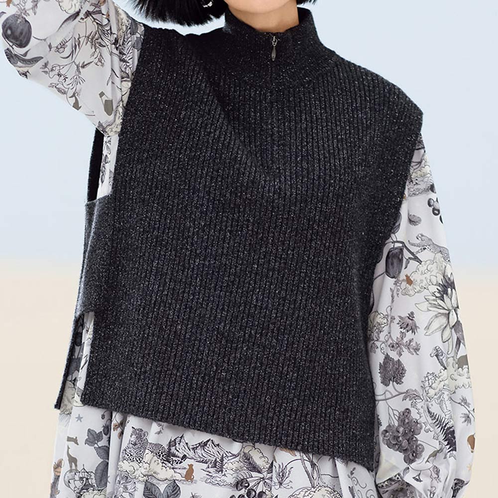 【クーポン配布 11月27日1：59迄】 ラメ入りウール混 ジップアップ ニットベスト ニット セーター ファ..