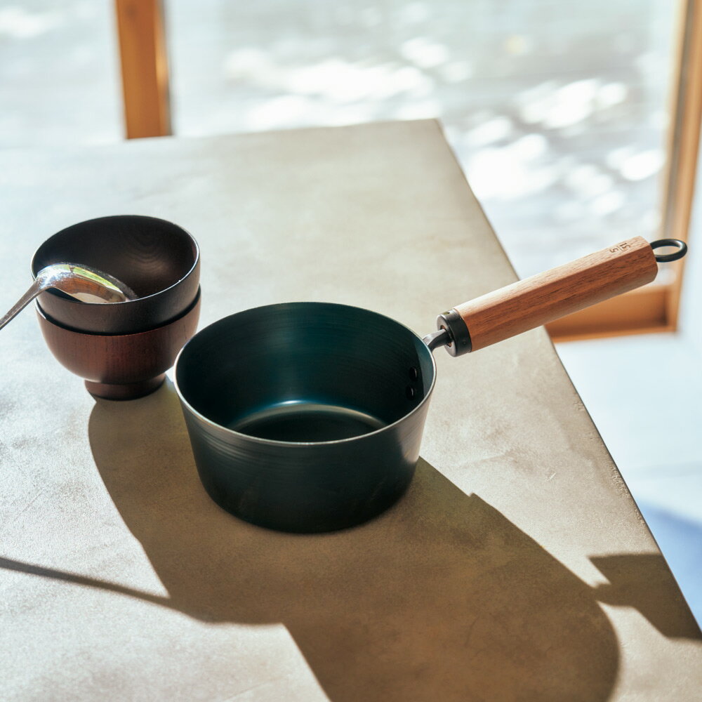 【クーポン10％OFF 11/15限定】 鉄の片手鍋 お味噌汁パン 16cm 片手鍋 ソースパン 鍋 フライパン 602003