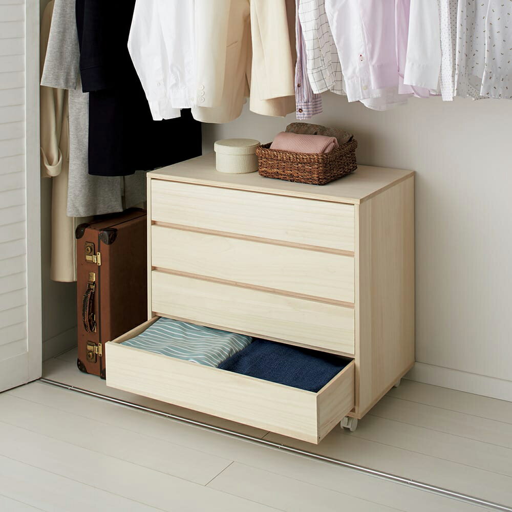 【クーポン10％OFF 2/25限定】 【日本製】キャスター付き総桐クローゼットタンス 3段 幅75cm奥行44cm 押入れ クローゼット収納 衣類収納 590219 ＼LINE友だち登録でクーポン／