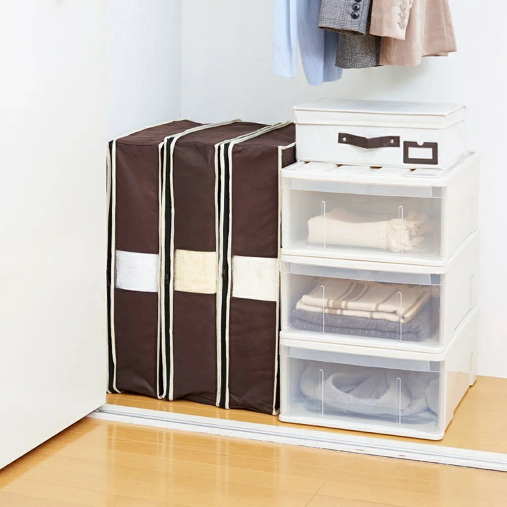 ≪4個組≫ 炭入り消臭 押し入れ収納袋 縦型羽毛布団用 衣類ハンガー スカート スラックスハンガー 衣類収納 633255 ＼LINE友だち登録でクーポン／