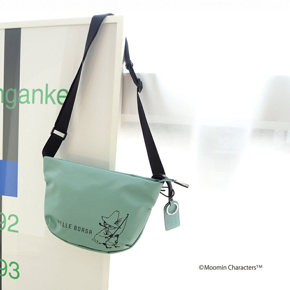 ショルダーバッグ バッグ PELLE BORSA/ペレボルサ 日本製 牛革 【ムーミンコラボ】コンパクトラウンドショルダー　ムーミン チアーズ WB1231