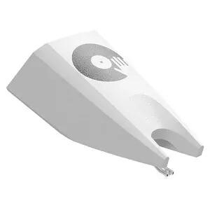 商品情報メーカー名ortofon商品説明CONCORDE SCRATCHは名前の通りスクラッチとバックキューイングを極めることを特に意識して作られています。スクラッチやバックキューイングをしてもより溝にしっかり残ることから、バトルDJは円錐形の針を好みます。バトルDJのトレース安定性能への高まる要望に対して期待に応えることが出来るモデルです。CONCORDE SCRATCHは、レコードの溝への究極のトレース性能を備えており、特にスクラッチという目的のために作られています。また10mVという非常に高い出力のおかげで、再生が難しいとされる周波数の低いベース音やあらゆる音楽を使っての完璧なスクラッチを可能にします。輪郭が際立った低音と広がるような高音、力強いサウンドで、どんなスタイルでも素晴らしい力を発揮し、最高のスクラッチパフォーマンスを約束します。注意写真や図版の色彩は、画面上の表示の関係で実際とは若干異なる場合がございます。また、規格・仕様・デザイン・価格の一部を予告なく変更することがありますのでご了承ください。モニターの発色具合により実際の色味と異なる場合がございます。お届けについて休日、祝日はメーカーがお休みの為、この期間ご注文頂いた商品は翌営業日以降の発送となります。また、年末年始、お盆、ゴールデンウィーク等メーカーが長期休暇中の場合、発送が遅れる事がございます。予めご了承下さい。【ortofon stylus CC MKII SCRATCH】 オルトフォン ortofon レコード針 レコード Record 音楽 DJ ortofonのDJカートリッジ Concorde MKII SCRATCH用の交換針 10