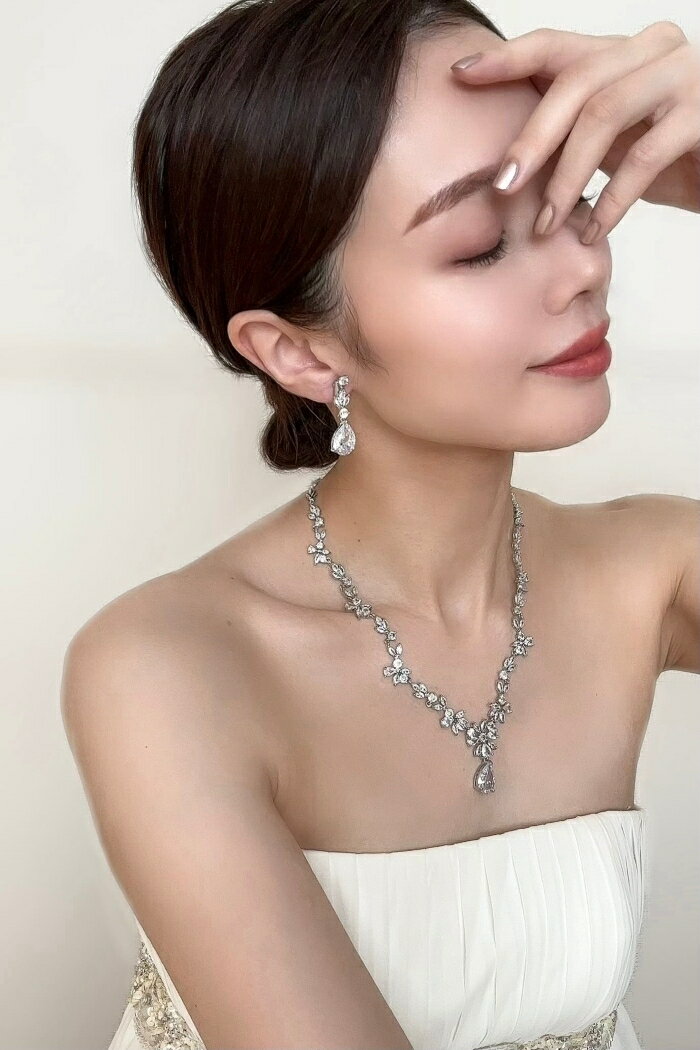 Rakuten - キュービック ジルコニア ネックレス ピアス セット ブライダル 淡水パール パール 大ぶり 花嫁 フラワー リーフ ウェディング ブライダル 結婚式 ネックレスセット 高品質 パーティー ブライダルアクセサリー ステージアクセサリー お洒落 可愛い