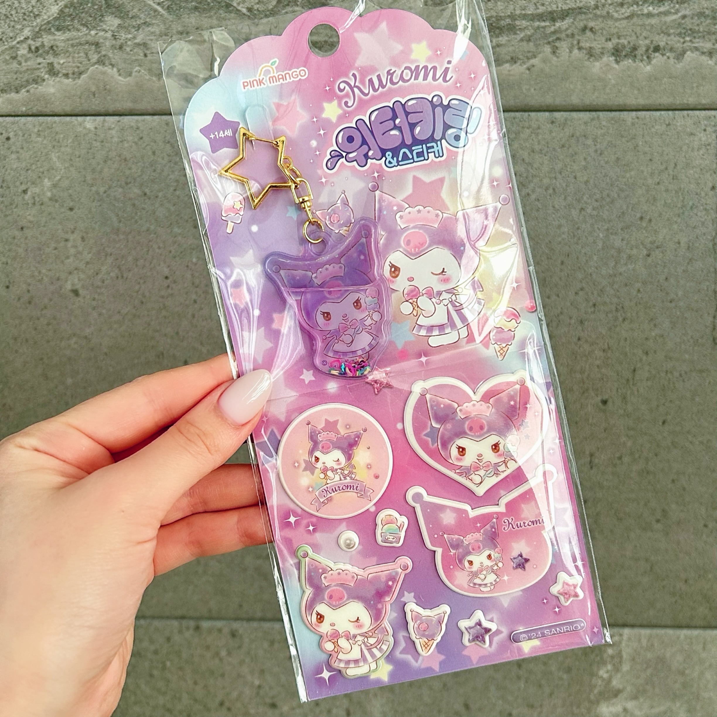 【入荷済/4種類】正規品 韓国 限定 サンリオ シールサンリオキャラクターズ ウォーターキーチェーン クッションステッカー シール ぷっくり ぷくぷく ステッカー かわいい ぷっくり ぷくぷく 女の子 シール帳 シール 交換 ぷにぷに ボンボンシール ドロップシール dismoi-10000188 DisMoi 楽天市場店 サンプル画像3
