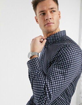 ネイビー ダーク フローラル ドット プリント付き Ted Baker シャツ 20代 30代 40代 ファッション コーディネート　小さいサイズから大きいサイズまで オシャレ トレンド インポート トレンド