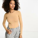 エイソス ASOS asos ASOS DESIGN シームレス長袖クルーネック ボディスーツ (キャメル) トップス レディース 女性 インポートブランド 小さいサイズから大きいサイズまで