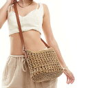 商品説明 Accessorize mini cross body straw bag in beige 【セレクトショップ diva closetとは？!】 オリジナルブランドに力をいれた京都のセレクトショップです。 インポートブランドをセレクトした様々なブランドも取り扱いしております。 Details ・Accessorizeのアクセサリー ・カバンの中にある ・調節可能なクロスボディストラップ ・確実な締め付け SIZE ▼サイズ表はこちら▼ 納期 ※納期に約10日ほどお時間頂きます。 ※海外発注商品のため土日祝日以外の発注・発送になりますのでご注意くださいませ。 工場がお休みの場合は納期に遅れが出ます。 ご使用日のお決まりの場合は予め備考欄にご記入くださいませ。 返品/交換 ※返品交換は商品到着頃5日以内に弊社までお送り頂いた商品のみ可能 ご返送の際はお客様負担ですが、交換の際の送料は弊社負担となります。 発注後のキャンセル・変更の場合はキャンセル料金がかかりますのでご了承下さいませ。