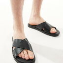 商品説明 ASOS DESIGN cross strap sandals in black faux leather 【セレクトショップ diva closetとは？!】 オリジナルブランドに力をいれた京都のセレクトショップです。 インポートブランドをセレクトした様々なブランドも取り扱いしております。 Details ・ASOS DESIGNの靴、ブーツ、トレーナー ・オープントゥの季節です ・スリッポンスタイル ・オープントゥ ・フラットソール SIZE ▼サイズ表はこちら▼ 納期 ※納期に約10日ほどお時間頂きます。 ※海外発注商品のため土日祝日以外の発注・発送になりますのでご注意くださいませ。 工場がお休みの場合は納期に遅れが出ます。 ご使用日のお決まりの場合は予め備考欄にご記入くださいませ。 返品/交換 ※返品交換は商品到着頃5日以内に弊社までお送り頂いた商品のみ可能 ご返送の際はお客様負担ですが、交換の際の送料は弊社負担となります。 発注後のキャンセル・変更の場合はキャンセル料金がかかりますのでご了承下さいませ。