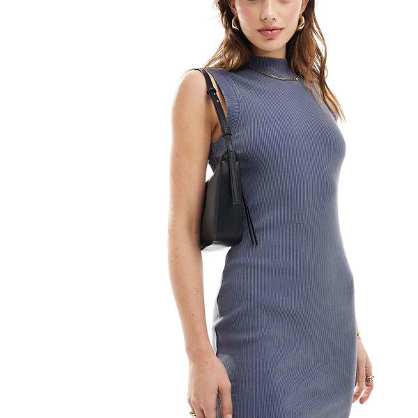 商品説明 ASOS DESIGN ribbed built up mini tank dress in denim blue wash 【セレクトショップ diva closetとは？!】 オリジナルブランドに力をいれた京都のセレクトショップです。 インポートブランドをセレクトした様々なブランドも取り扱いしております。 Details ・ASOS DESIGNのドレス ・手間いらずで、大きな成果 ・シンプルなデザイン ・ハイネック ・ノースリーブスタイル ・レギュラーフィット ・モデル身長: 176cm / 5' 9½''/ UK 8/ EU 36/ US 4 SIZE ▼サイズ表はこちら▼ 納期 ※納期に約10日ほどお時間頂きます。 ※海外発注商品のため土日祝日以外の発注・発送になりますのでご注意くださいませ。 工場がお休みの場合は納期に遅れが出ます。 ご使用日のお決まりの場合は予め備考欄にご記入くださいませ。 返品/交換 ※返品交換は商品到着頃5日以内に弊社までお送り頂いた商品のみ可能 ご返送の際はお客様負担ですが、交換の際の送料は弊社負担となります。 発注後のキャンセル・変更の場合はキャンセル料金がかかりますのでご了承下さいませ。