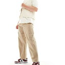 商品説明 Selected Homme wide barrel fit cargo trouser in beige 【セレクトショップ diva closetとは？!】 オリジナルブランドに力をいれた京都のセレクトショップです。 インポートブランドをセレクトした様々なブランドも取り扱いしております。 Details ・Selected Homme のトラウザーズ & チノパン ・ジーンズをうらやませる ・レギュラーライズ ・ベルトループ ・機能的なポケット ・ゆったりとしたテーパードフィット ・モデル身長: 186cm / 32サイズ着用 SIZE ▼サイズ表はこちら▼ 納期 ※納期に約10日ほどお時間頂きます。 ※海外発注商品のため土日祝日以外の発注・発送になりますのでご注意くださいませ。 工場がお休みの場合は納期に遅れが出ます。 ご使用日のお決まりの場合は予め備考欄にご記入くださいませ。 返品/交換 ※返品交換は商品到着頃5日以内に弊社までお送り頂いた商品のみ可能 ご返送の際はお客様負担ですが、交換の際の送料は弊社負担となります。 発注後のキャンセル・変更の場合はキャンセル料金がかかりますのでご了承下さいませ。