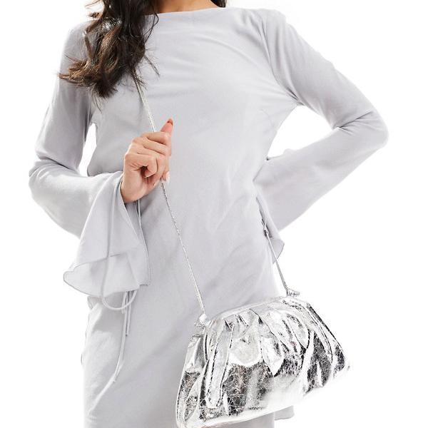 トゥルーデカダンス メタリッククラッチバッグ シルバー 鞄 レディース 女性 インポートブランド