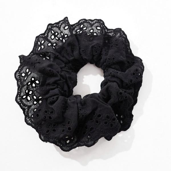 デザインビーdesignb DesignB DesignB London の刺繍入りヘアシュシュ（黒） アクセサリー レディース 女性 インポートブランド