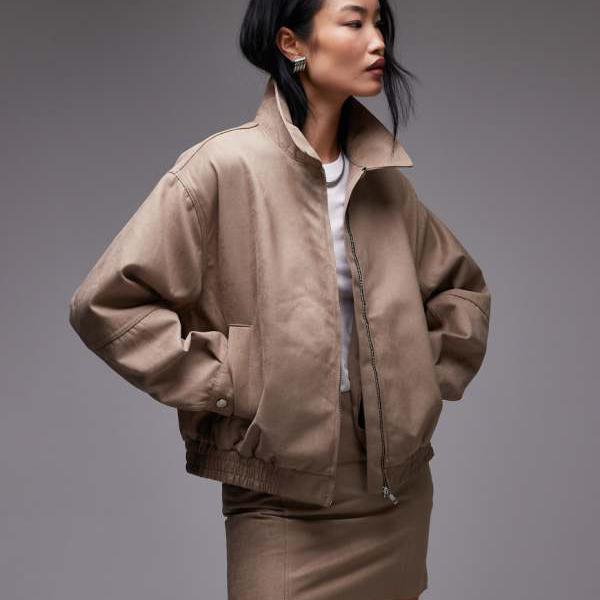 トップショップ Topshop TOPSHOP トップショップ フェイクスエード 絞り襟ジャケット ライトベージュ アウター レディース 女性 インポートブランド 小さいサイズから大きいサイズまでのサムネイル