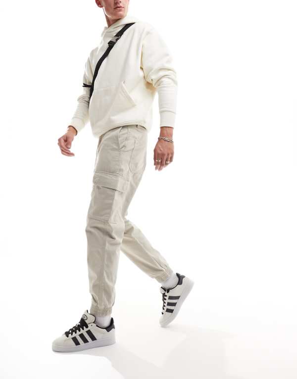 ニュールック New Look ニュールックのカフ付きカーゴパンツ（石） パンツ ボトム メンズ 男性 インポートブランド 小さいサイズから大きいサイズまで