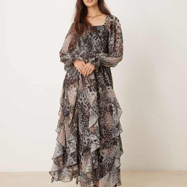 ミスセルフリッジ Miss Selfridge ミスセルフリッジのフリルヘムのアニマルプリントマキシドレス ワンピース レディース 女性 インポートブランド 小さいサイズから大きいサイズまで