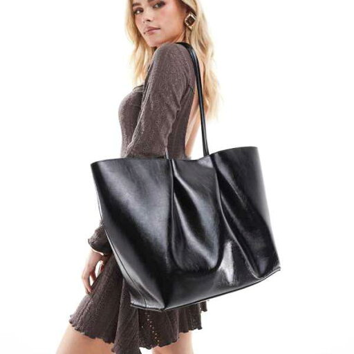 ストラディヴァリウス Stradivarius ストラディバリウス PU ショッパーバッグ(ブラック) 鞄 レディース 女性 インポートブランド ストラディヴァリウス Stradivarius ストラディバリウス PU ショッパーバッグ(ブラック) 鞄 レディース 女性 インポートブランド