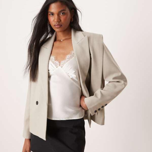 エイソス ASOS asos ASOS DESIGN ボクシーショルダーディテールブレザー ストーン アウター レディース 女性 インポートブランド 小さいサイズから大きいサイズまで
