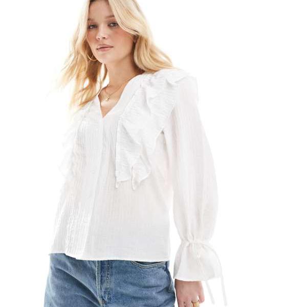 ヴェロモーダ Vero Moda ヴェロモーダのフリルブラウス（タイスリーブ、ホワイト） トップス 