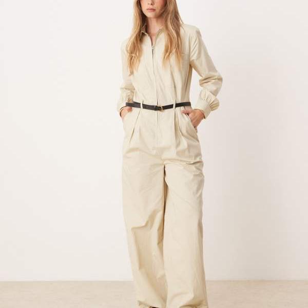 エイソス ASOS asos ASOS DESIGN ベルト付きボイラースーツ、ボタンポケットディテール、ストーン ジャンプスーツ オールインワン レディース 女性 インポートブランド 小さいサイズから大きいサイズまで