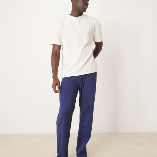 エイソス ASOS asos ASOS DESIGN ヘンリーワッフルパジャマセット ネイビー&ホワイト 部屋着 メンズ 男性 インポートブランド 小さいサイズから大きいサイズまで