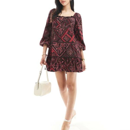 ミスセルフリッジ Miss Selfridge ミスセルフリッジのペイズリー柄花柄ティアードミニドレス ワンピース レディース 女性 インポートブランド 小さいサイズから大きいサイズまで ミスセルフリッジ Miss Selfridge ミスセルフリッジのペイズリー柄花柄ティアードミニドレス ワンピース レディース 女性 インポートブランド 小さいサイズから大きいサイズまで