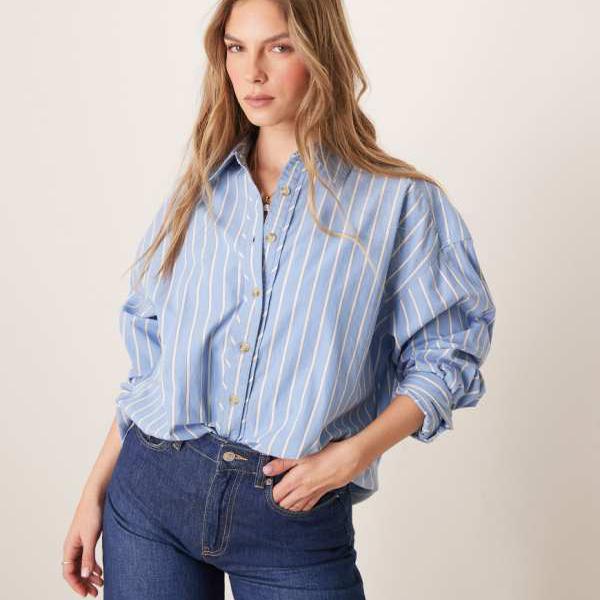 フリーピープル Free People フリーピープルのストライプ柄オーバーサイズシャツ（ブルー） 