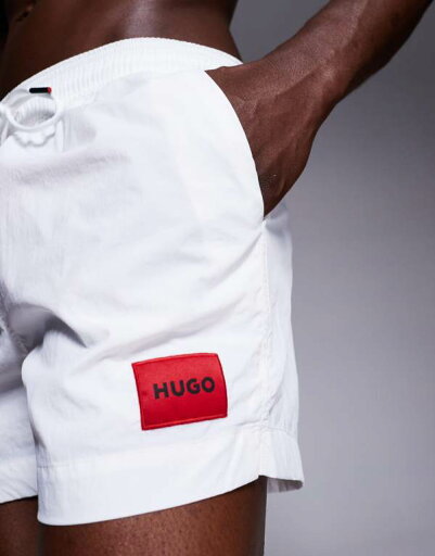 HUGO RED ドミニカ ラベル ロゴ スイムショーツ ホワイト 水着 メンズ 男性 インポートブランド 小さいサイズから大きいサイズまで