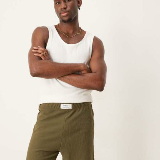 エイソス ASOS asos ASOS DESIGN 織りパッチ付きワッフルラウンジショーツ(カーキ) 部屋着 メンズ 男性 インポートブランド 小さいサイズから大きいサイズまで エイソス ASOS asos ASOS DESIGN 織りパッチ付きワッフルラウンジショーツ(カーキ) 部屋着 メンズ 男性 インポートブランド 小さいサイズから大きいサイズまで