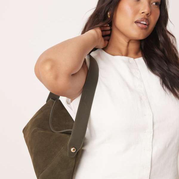 エイソス ASOS asos ASOS DESIGN スエード フラップ ショルダーバッグ ダークカーキ 鞄 レディース 女性 インポートブランド