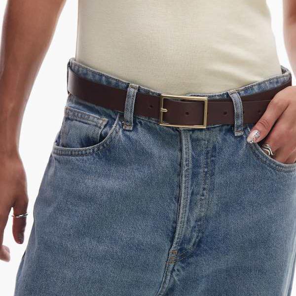 リーバイス Levi's リーバイスの長方形バックルレザーベルト（ブラウン） ベルト レディース 女性 イン..