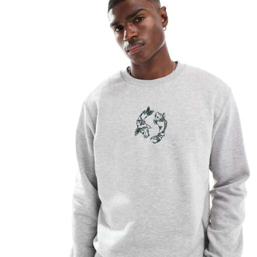 ジャックアンドジョーンズ Jack & Jones ライトグレーのメランジに鯉の刺繍を施したジャック&ジョーンズのオーバーサイズスウェット トップス メンズ 男性 インポートブランド 小さいサイズから大きいサイズまで ジャックアンドジョーンズ Jack & Jones ライトグレーのメランジに鯉の刺繍を施したジャック&ジョーンズのオーバーサイズスウェット トップス メンズ 男性 インポートブランド 小さいサイズから大きいサイズまで