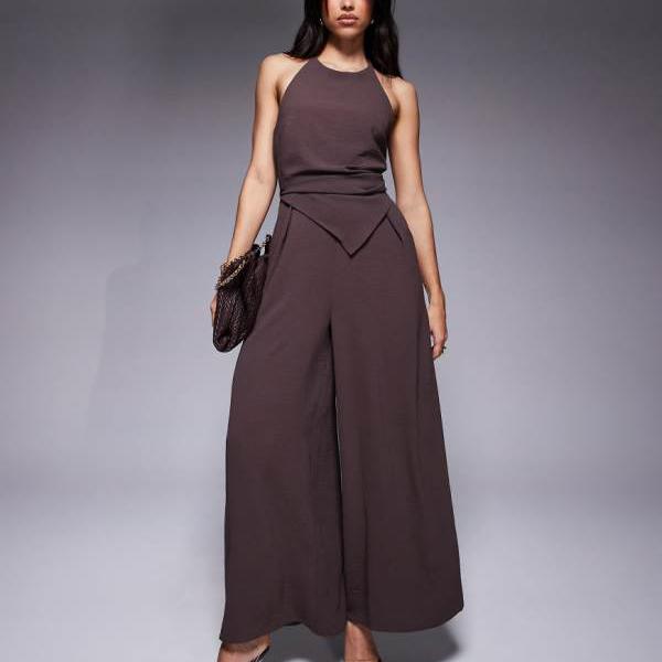 エイソス ASOS asos ASOS DESIGN ホルターネック アシンメトリー オーバーレイディテール ジャンプスーツ（チョコレートブラウン） オールインワン レディース 女性 インポートブランド 小さいサイズから大きいサイズまで