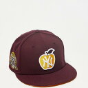 ニューエラ New Era NEW ERA New Era 9Fifty ニューヨーク ヤンキース アップル パッチ キャップ、バーガンディ 帽子 メンズ 男性 インポートブランド