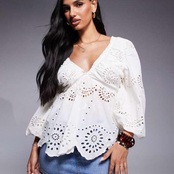 リバーアイランド River Island RIVER ISLAND クリーム色のリバーアイランド刺