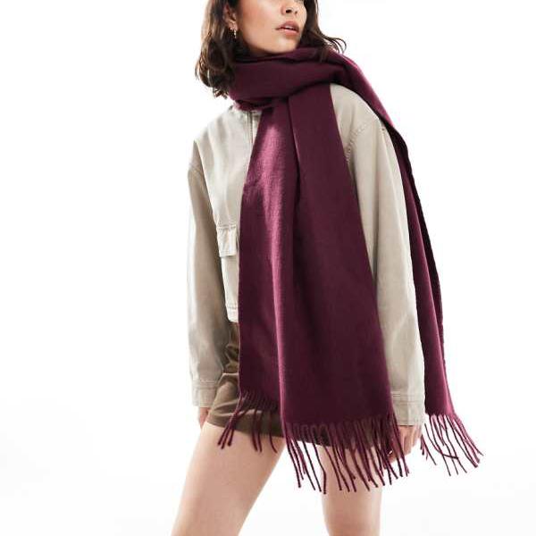 エイソス ASOS asos ASOS DESIGNのタッセル付きスーパーソフト織りスカーフ（バーガンディ） レディース 女性 インポートブランド