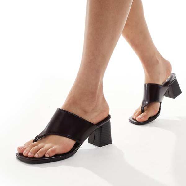 楽天セレクトショップ　Diva　Closetニュールック New Look ニュールックのトゥポストブロックヒールサンダル（ダークバーガンディ） 靴 レディース 女性 インポートブランド 小さいサイズから大きいサイズまで