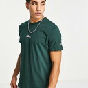 ニューエラ New Era NEW ERA グリーンのニューエラヘリテージスクリプトTシャツ-ASOS限定 トップス メンズ 男性 インポートブランド 小さいサイズから大きいサイズまで