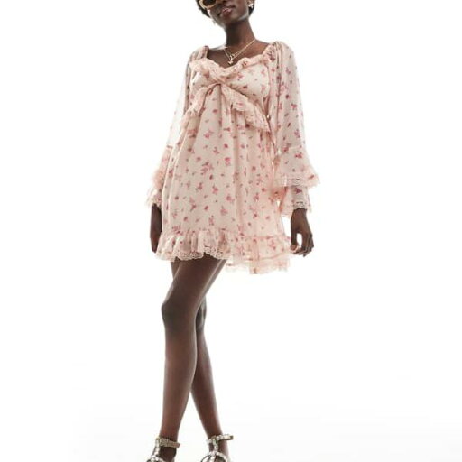 ミスセルフリッジ Miss Selfridge ミスセルフリッジのフリルシフォンミニドレス ワンピース レディース 女性 インポートブランド 小さいサイズから大きいサイズまで ミスセルフリッジ Miss Selfridge ミスセルフリッジのフリルシフォンミニドレス ワンピース レディース 女性 インポートブランド 小さいサイズから大きいサイズまで