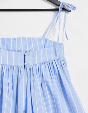 エイソス ASOS asos ASOSDESIGNネクタイショルダーシアサッカースイングプレイスーツブルーホワイトストライプ オールインワン レディース 女性 インポートブランド 小さいサイズから大きいサイズまで