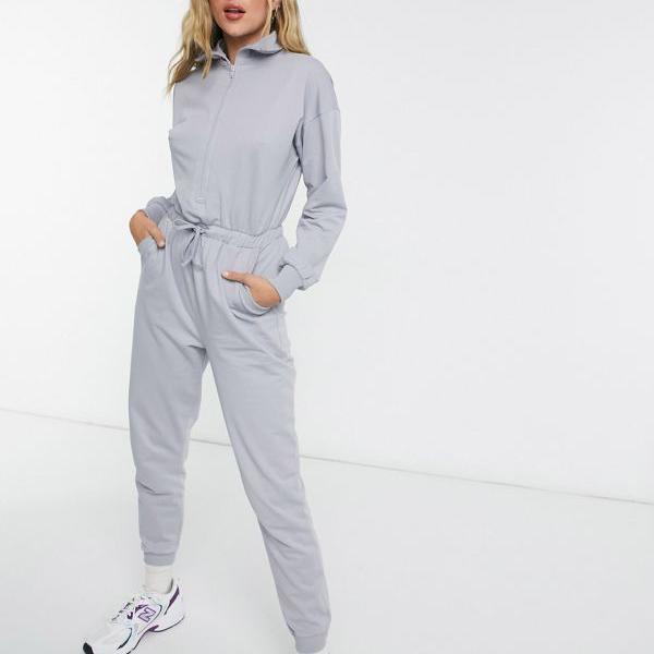 エイソス ASOS asos ASOS DESIGNジップフロントスウェットジョガージャンプスーツ、ウォッシュドブルー オールインワン レディース 女性 インポートブランド 小さいサイズから大きいサイズまで