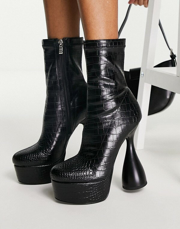Simmi London WideFitフレアヒールプラットフォームブーツ（ブラッククロックス） 靴 レディース 女性 インポートブランド 小さいサイズから大きいサイズまで