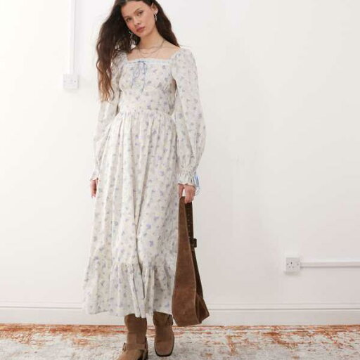 ミスセルフリッジ Miss Selfridge ミスセルフリッジのミルクメイドマキシドレス(ブルーフローラルプリント) ワンピース レディース 女性 インポートブランド 小さいサイズから大きいサイズまで ミスセルフリッジ Miss Selfridge ミスセルフリッジのミルクメイドマキシドレス(ブルーフローラルプリント) ワンピース レディース 女性 インポートブランド 小さいサイズから大きいサイズまで